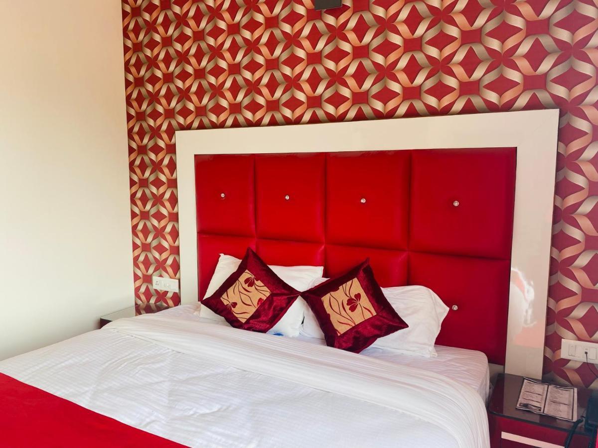 Royal Green Mashobra - Mountain And Valley View Rooms Σίμλα Εξωτερικό φωτογραφία