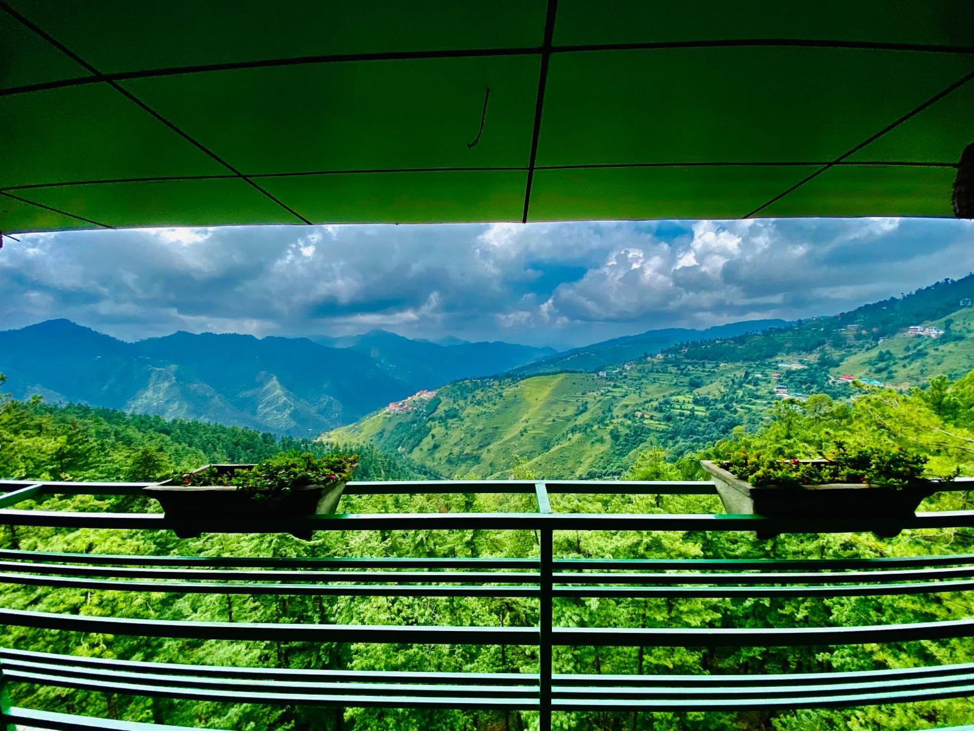 Royal Green Mashobra - Mountain And Valley View Rooms Σίμλα Εξωτερικό φωτογραφία